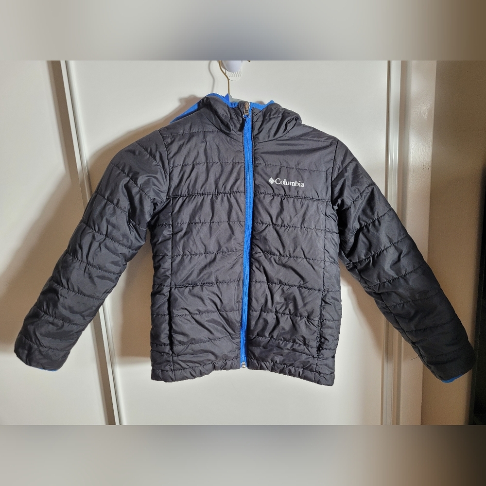 KIDS Columbia Black Puffer Jacket with Blue Accents